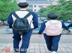 演员胡一天微博